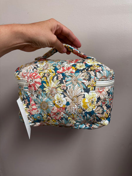 Floral Quilted Travel Case - Size Extra Large