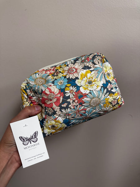 Floral Quilted Travel Case - Size Medium