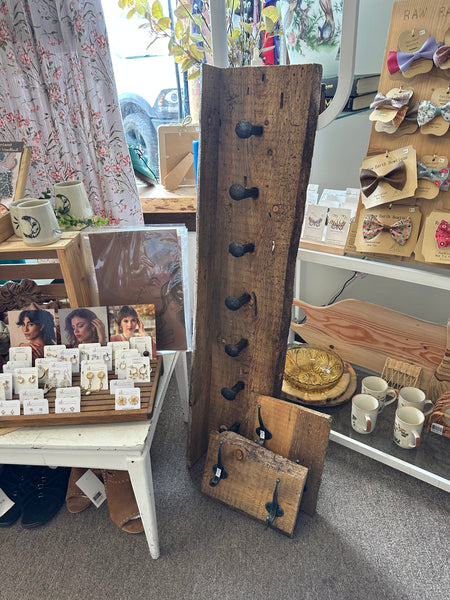 Papa’s Rustic Beam Coat Rack
