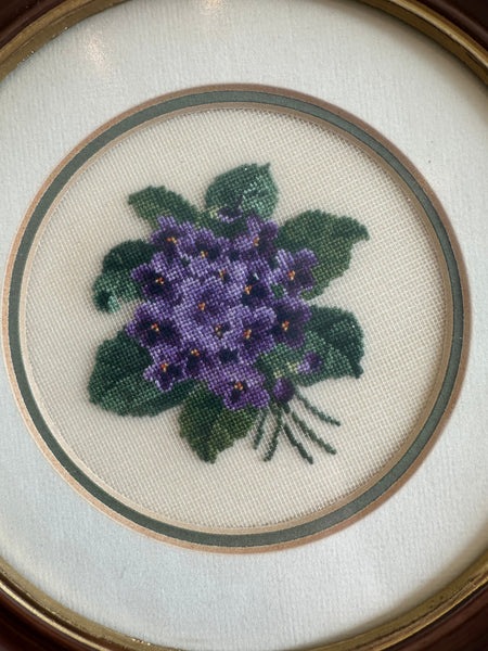 Vintage Round Framed Violet Embroidery Wall Art