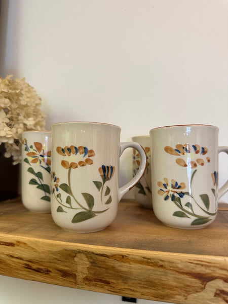 Vintage Cream + Floral Set of 4 Coffee Mugs
