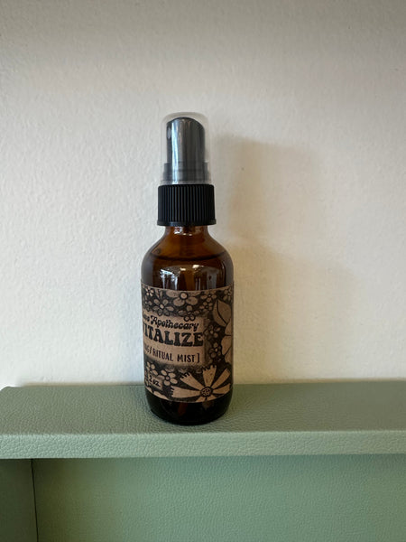 Ladalove Apothecary - Revitalize Ritual Mist