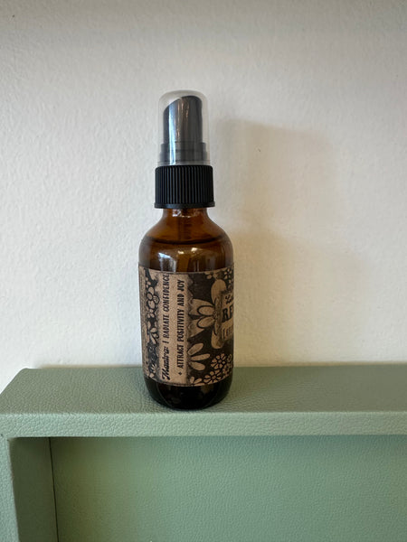 Ladalove Apothecary - Revitalize Ritual Mist