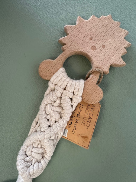 Raw Earth Handmade Lion Wooden Macrame Teether