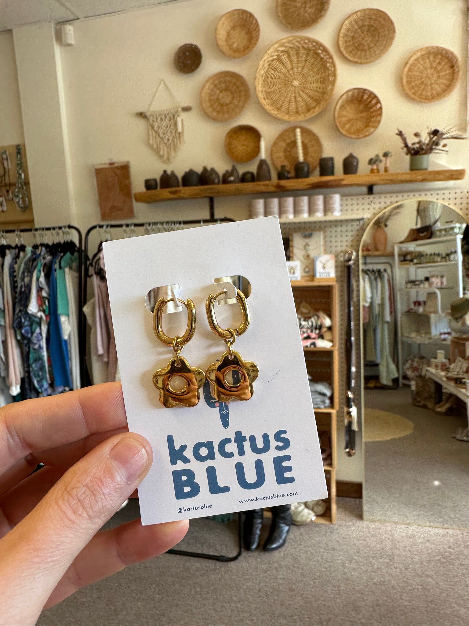 Kactus Blue Golden Flower Earrings