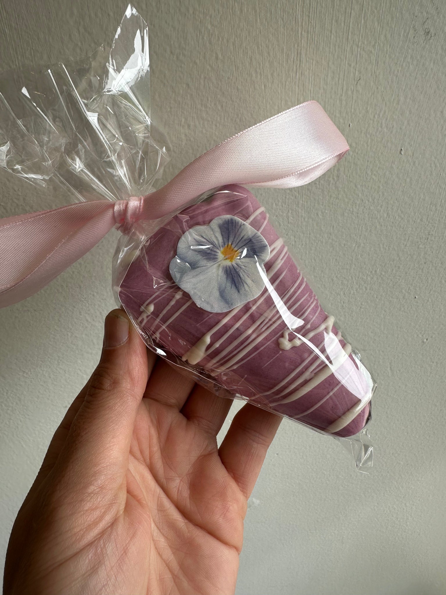 Sassy Fe Sorry Grandma Fudge Tarts Pink with Edible Flowers