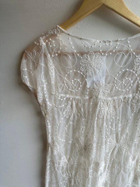 Delicate Lace Tee Shirt | Size Medium