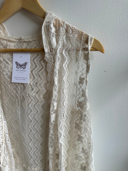 Lace Vest with Hood | Size Medium/Large