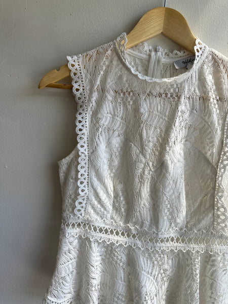 Wildfire Lace Peplum Tank Top | Size Small