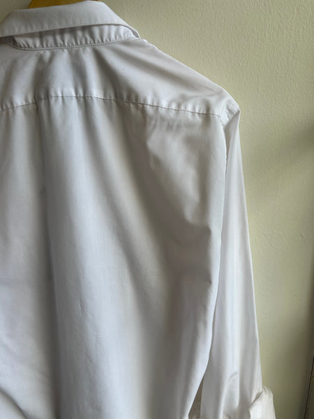 Van Heusen Fitted White Button Up Shirt | Size Men’s Medium