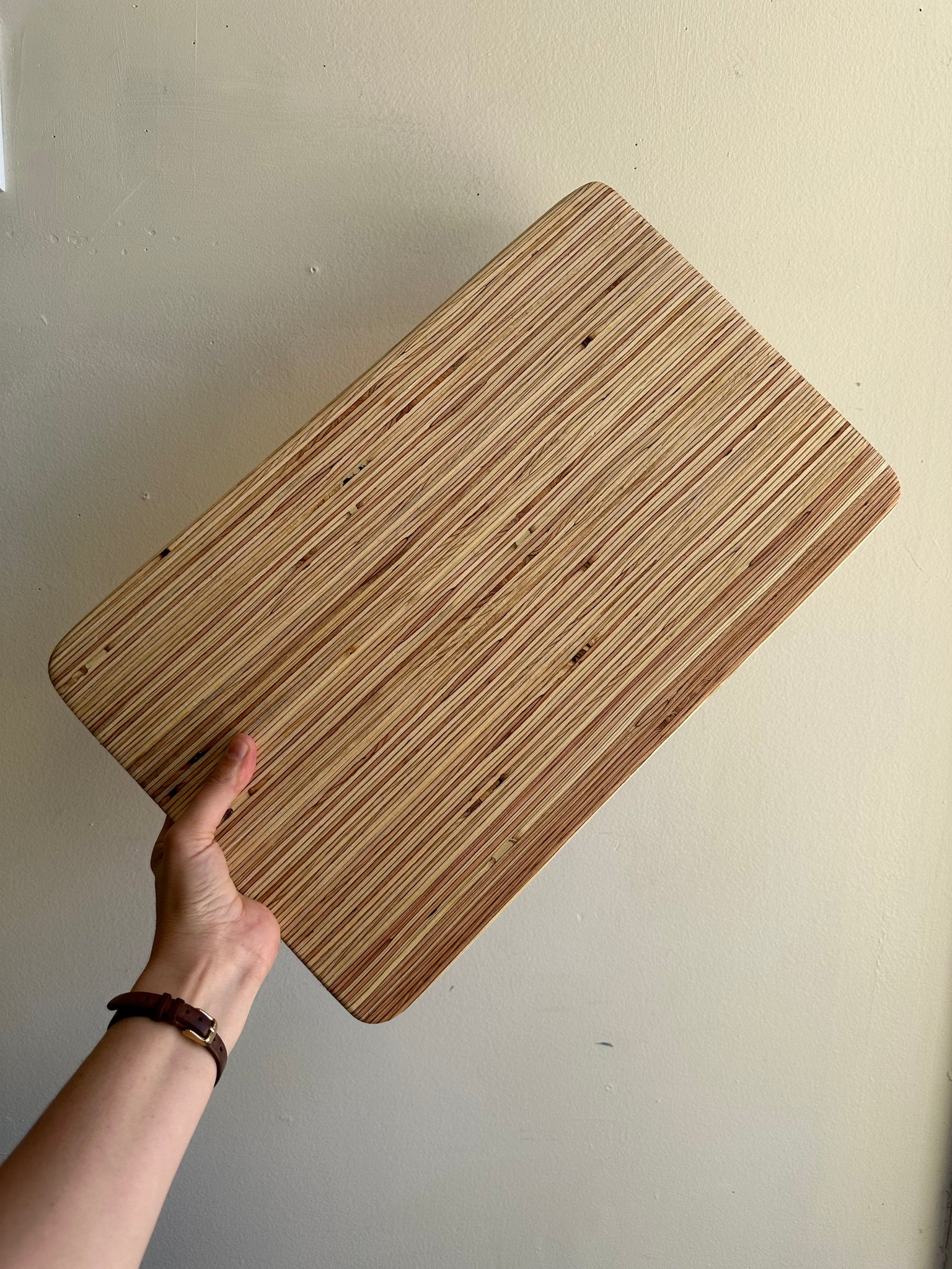 Papa’s Classic Cutting Board