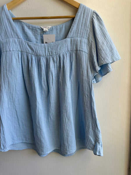 Caslon Blue Cotton Flowy Top | Size Large