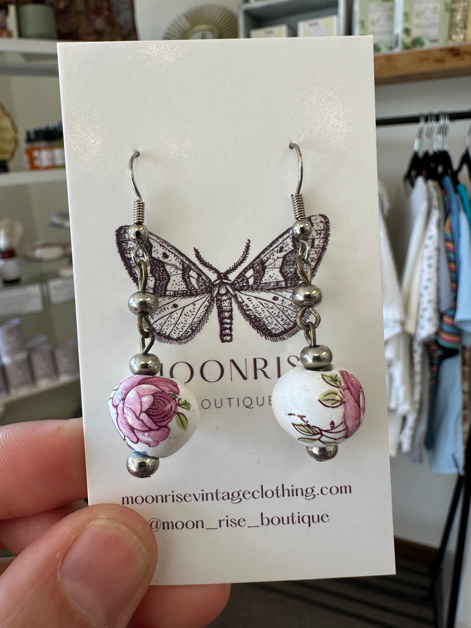 Vintage Ceramic Flower Earrings