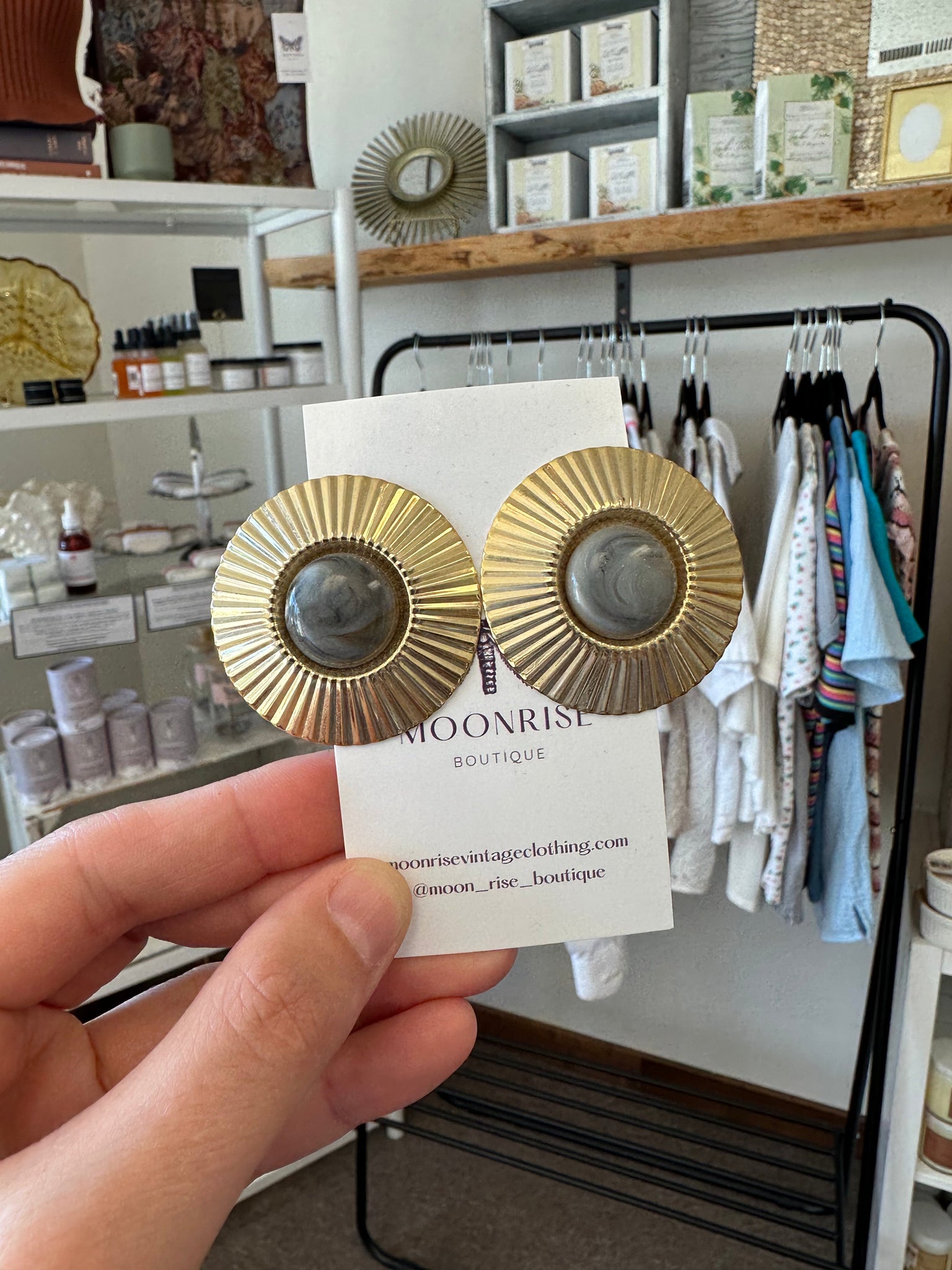 Vintage Chunky Gold Tone Sunburst Earrings