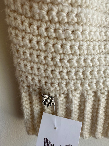 Jenny Bee Handmade Cropped Knit Halter Top | Cream | Size Medium