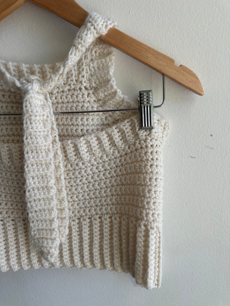 Jenny Bee Handmade Cropped Knit Halter Top | Cream | Size Medium
