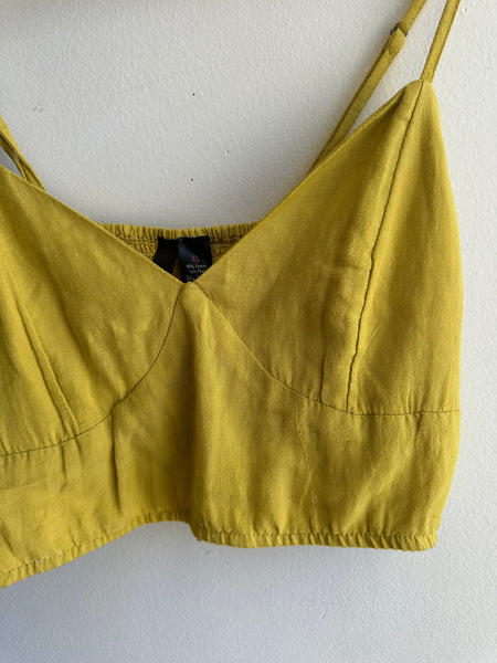 Fun + Flirty Yellow Cropped Tank Top | Size XL