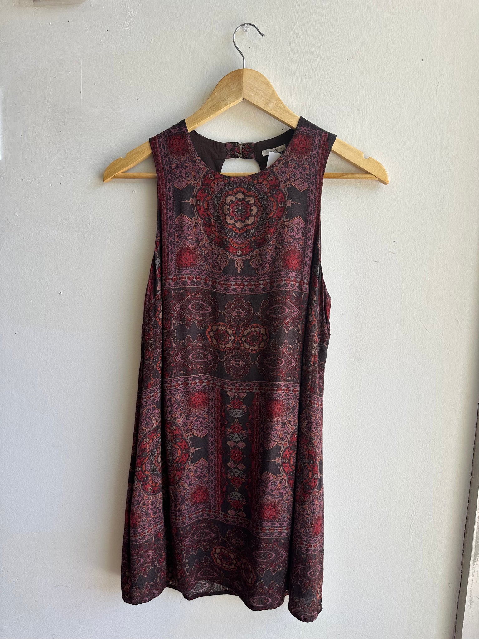 Ecoté Key Hole Back Boho Mini Dress | Size Small