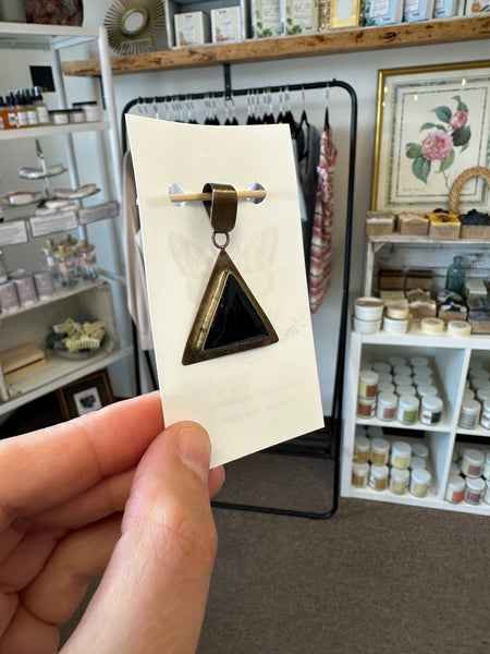 Vintage Black Onyx Silver Triangle Pyrmid Handcrafted Pendent