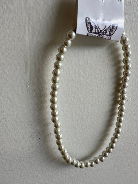 Vintage Glass Pearl Choker Necklace