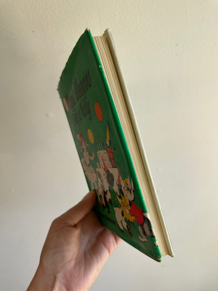 Vintage 1960s Maggie Muggins Gives A Party by Mary Grannan Book | Whimsical Canadian Classic