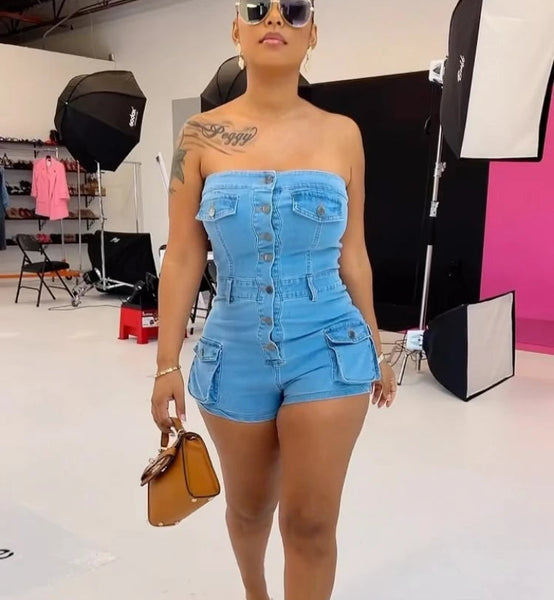 CM.YAYA Women Denim Strapless Button Up Playsuits Summer Pockets Fashion Vintage Beach Night Club Romper Jeans Short Jumpsuit