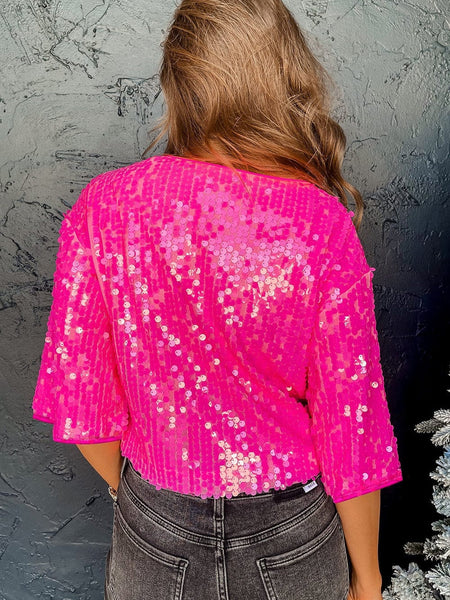 Sequin T-Shirt with practical styling and dependable silhouette control.