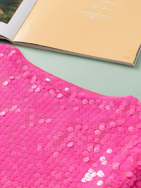 Sequin T-Shirt with practical styling and dependable silhouette control.