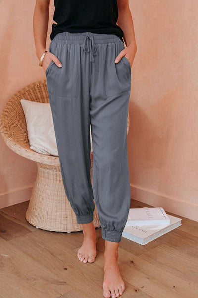 Stylish Women's Soft Cotton Cropped Joggers - Comfortable Fit for Casual Outings and Active Days in Versatile Colors