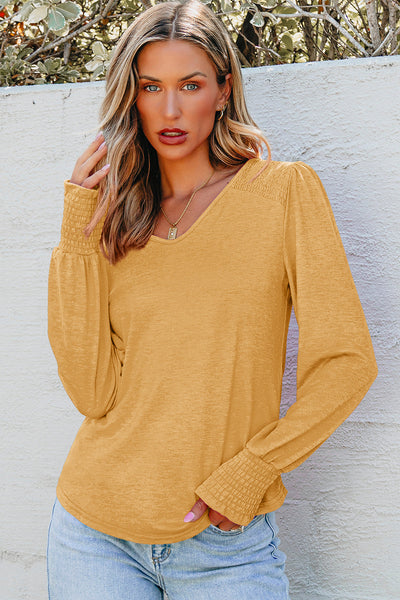 Elegant Women's Shirred Shoulder Blouse in Soft Cotton - Flattering Casual Top with Trendy Style and Comfortable Fit