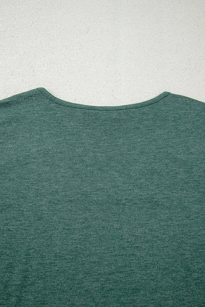 Chic Women's V-Neck Long Sleeve Top in Soft Fabric Ideal for Casual and Office Outfits, Effortless Style and Comfort