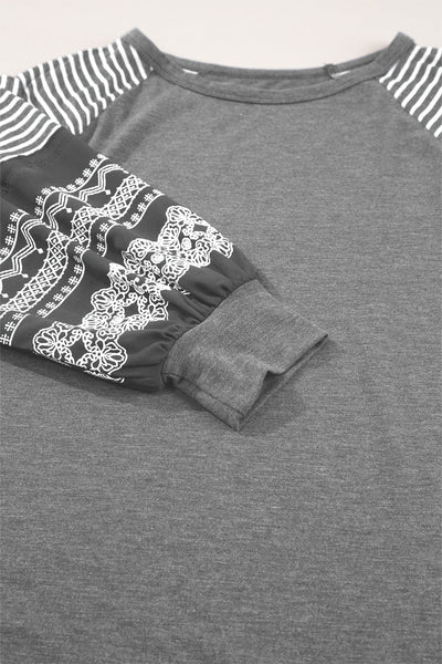 Women's Casual Relaxed Fit Raglan Long Sleeve Top in Soft Cotton Blend - Ideal for Everyday Layering and Comfort