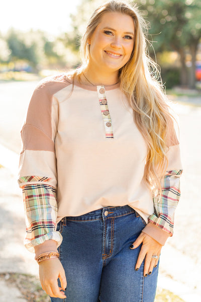 Plus Size Women's Soft Cotton Casual Henley Top - Relaxed Fit, Trendy Style for Comfortable Everyday Wear