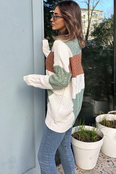 Cozy Women's Green Color Block Knit Sweater with Cable Texture - Relaxed Fit for Effortless Casual Style