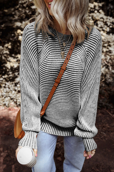 Chic Women's Cozy Striped Knit Sweater - Soft Casual Pullover for Stylish Fall & Winter Looks