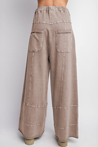 Women's Mineral Wash Cotton Wide-Leg Cargo Pants in Smoke Gray