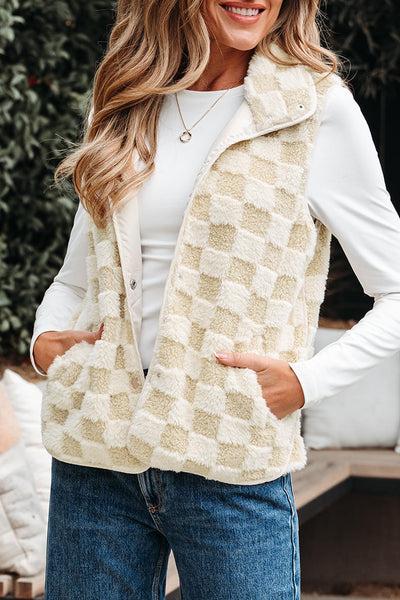 Soft Beige Cozy Women's Sherpa Vest Jacket - Stylish Layering Essential for Warmth and Comfort in Chill Weather