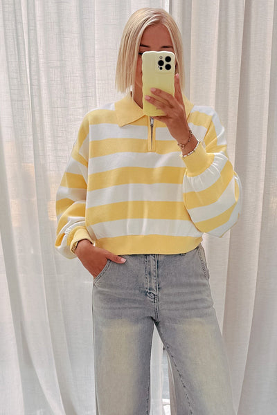 Effortless Casual Women's Yellow Striped Zipped Sweater with Drop Shoulders for Ultimate Comfort and Style
