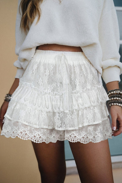 Women's White Tiered Lace Ruffle Shorts with Elastic Waist