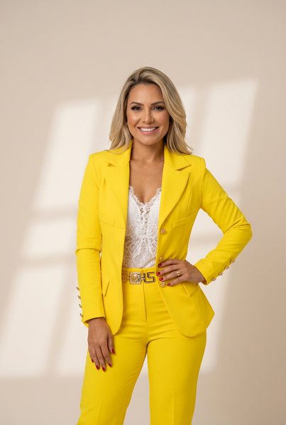 Women's Double-breasted Blazer and Pants Set with practical styling and dependable silhouette control.
