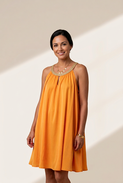 Solid Halter Neck Open Back Sleeveless Dress with practical styling and dependable silhouette control.