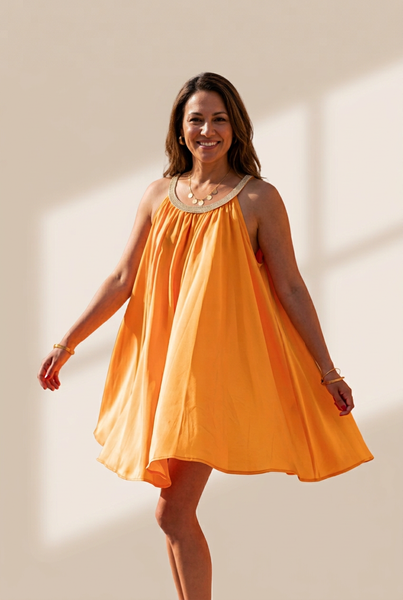 Solid Halter Neck Open Back Sleeveless Dress with practical styling and dependable silhouette control.