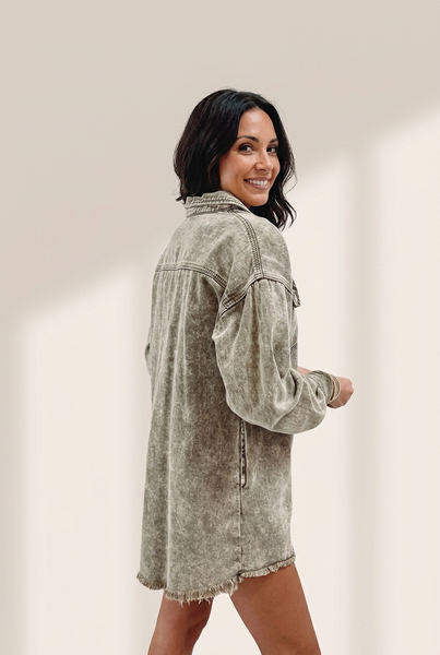 Women's Pocket Button Long Sleeve Denim Shirt Jacket