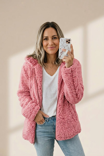 Women's Chic and Modern Women's Sherpa Teddy Coat Zip-Up Hoodie for Daily Fall Wardrobe with practical styling and dependable silhouette control.