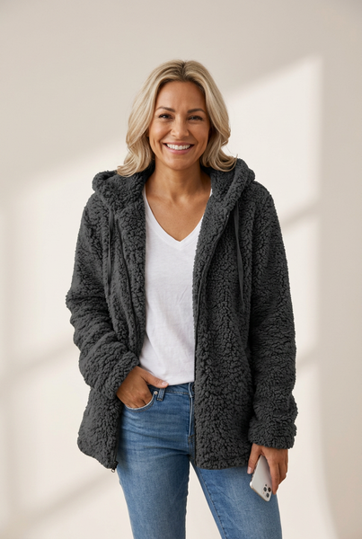 Women's Chic and Modern Women's Sherpa Teddy Coat Zip-Up Hoodie for Daily Fall Wardrobe with practical styling and dependable silhouette control.