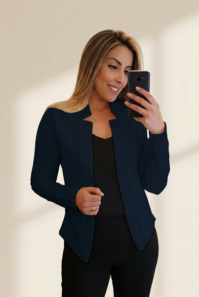 Women's Lightweight Blazer for Women made for easy styling and wardrobe coordination, with premium-like structure and finish.