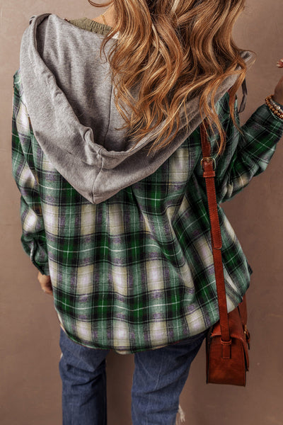 Women's Stylish Green Plaid Hooded Shacket with Chest Pocket - Perfect Casual Layer for Fall and Winter Fashion