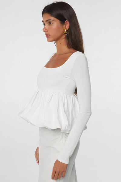 Stylish Women's White U-Neck Long Sleeve Top with Bubble Hem - Versatile for Casual and Dressy Occasions