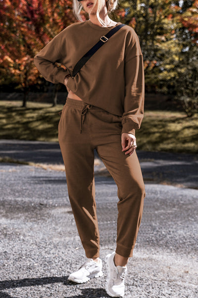 Stylish Women's Matching Top and Pants Set in Trendy Print, Comfortable Fit for Casual Outings and Everyday Style