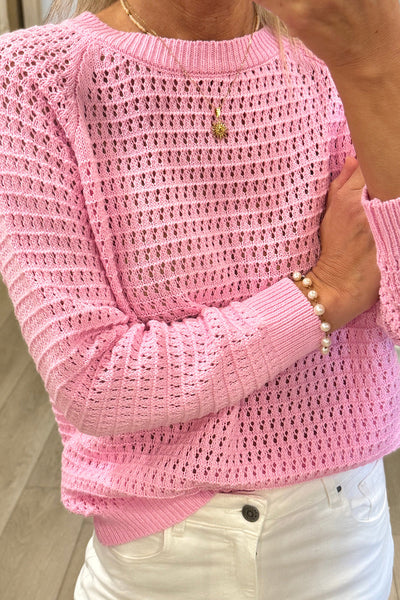 Cozy Women's Pink Pointelle Knit Raglan Sweater - Chic Fall Layering Piece for Casual Looks and Everyday Comfort